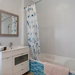 Ao - Tina House *