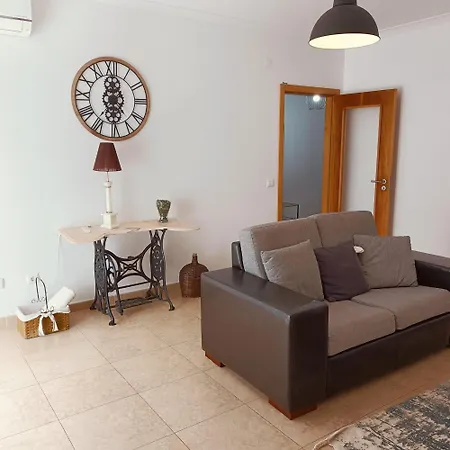 Ao - Tina House * פרל