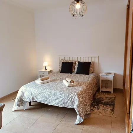 Ao - Tina House דירה *